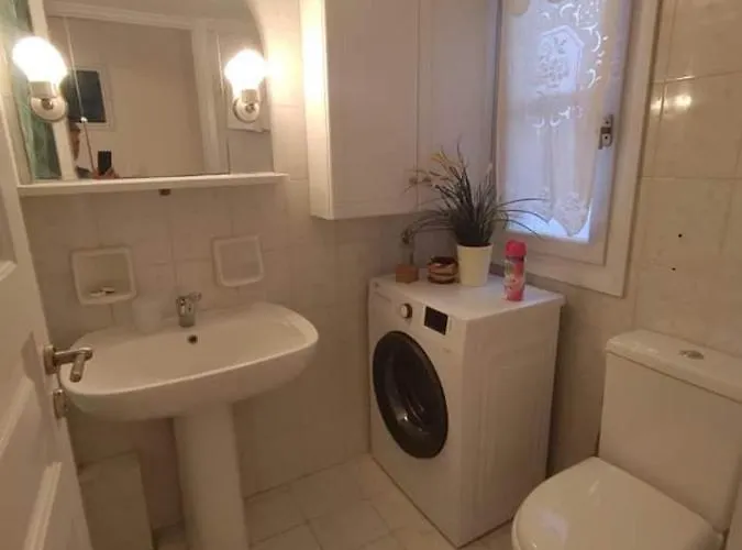 Apartment Xristiana's House *