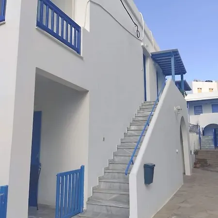 Апартаменты Xristiana's House Тинос