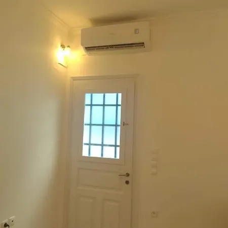 Xristiana's House Апартаменты *